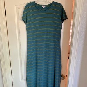 💙 LuLaRoe 💚 EUC Size L Blue/Green Striped Maria